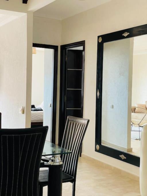 Appartement Au Centre Ville Marrakesh Exteriör bild